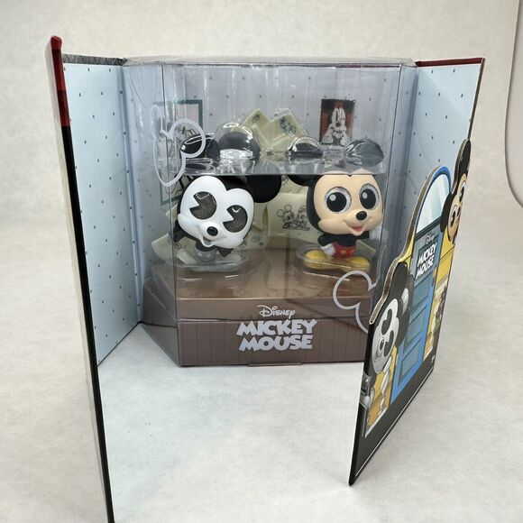 Disney Doorables MICKEY MOUSE STEAMBOAT WILLIE Grand Entrance 3" NEW in BOX - Picture 2 of 13